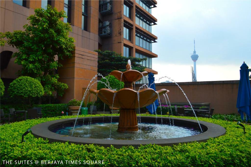 The Suites At Times Square Kl Куала Лумпур Екстериор снимка