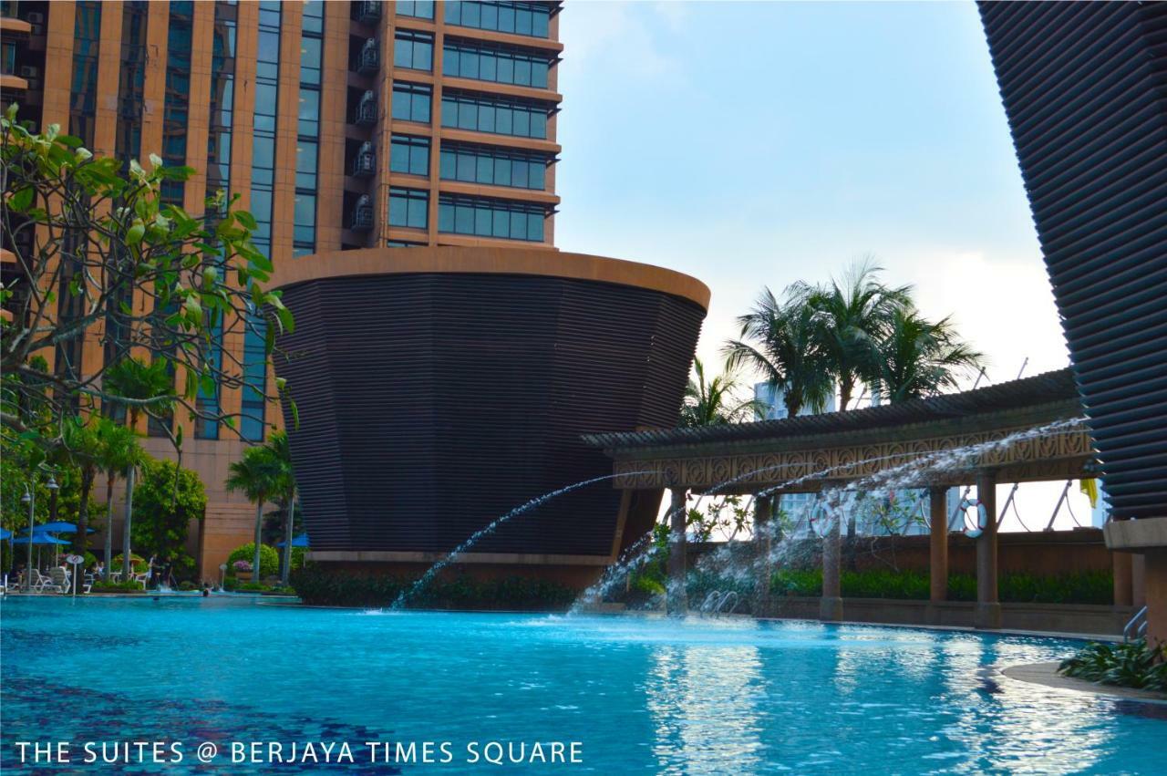 The Suites At Times Square Kl Куала Лумпур Екстериор снимка