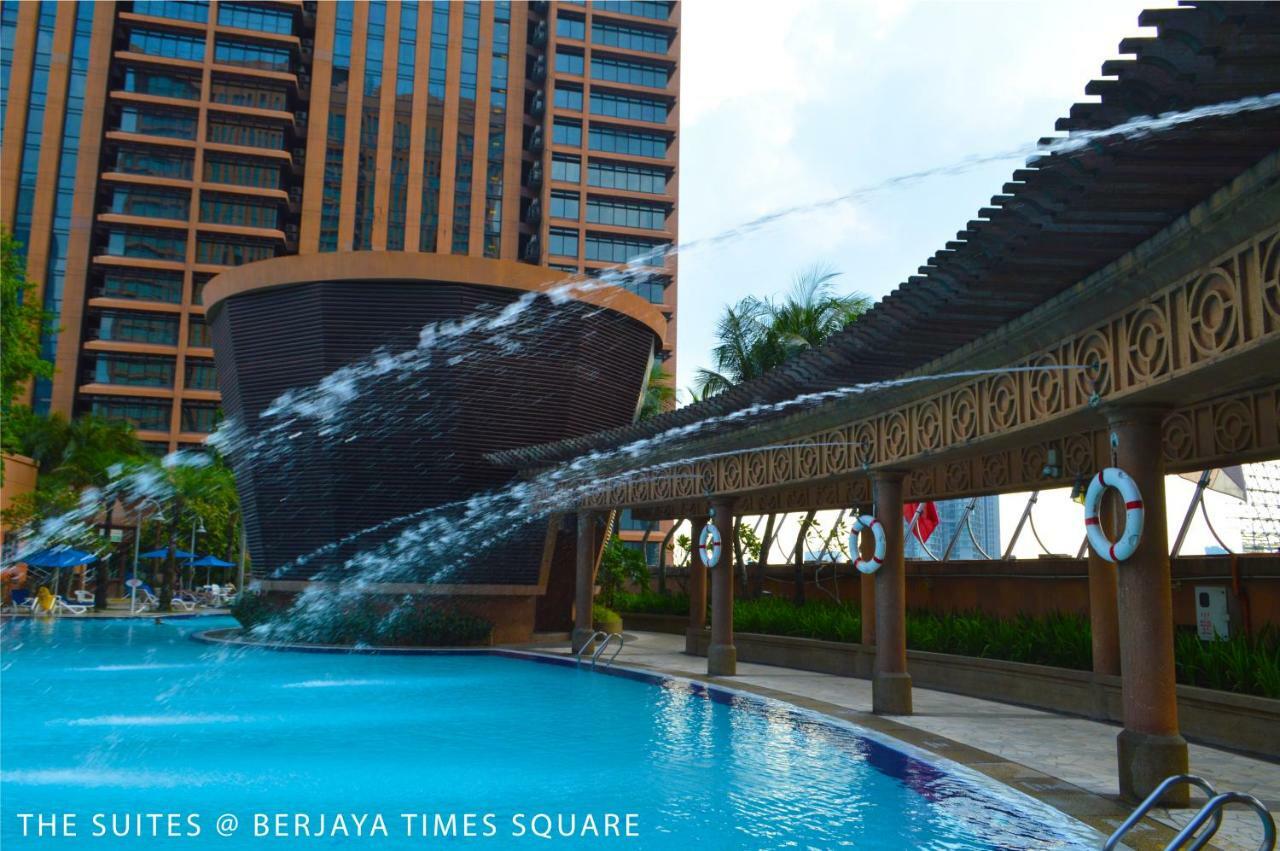The Suites At Times Square Kl Куала Лумпур Екстериор снимка